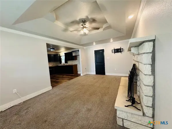 2402 Oak DR, Gatesville, TX 76528
