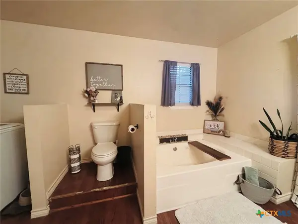 308 S Reagan ST, Hamilton, TX 76531