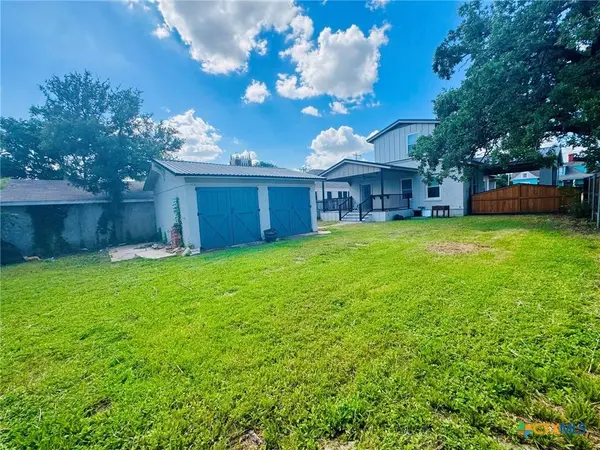 1012 E Main ST, Gatesville, TX 76528