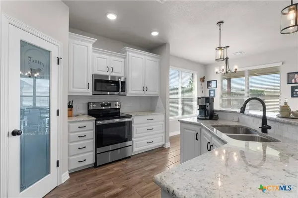 109 Inwood DR, Gatesville, TX 76528