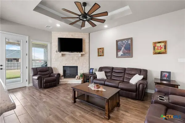 109 Inwood DR, Gatesville, TX 76528