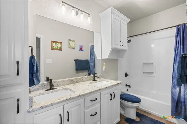 109 Inwood DR, Gatesville, TX 76528