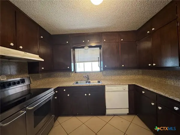 2405 Osage RD, Gatesville, TX 76528