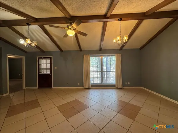 2405 Osage RD, Gatesville, TX 76528