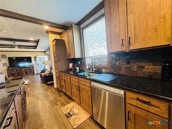 8365 Fm 2412, Gatesville, TX 76528