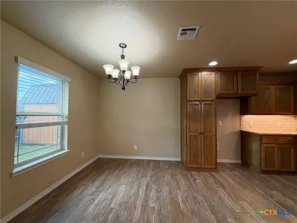 254 Old Waco RD, Gatesville, TX 76528