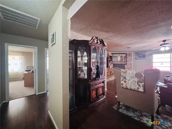 118 Sunny LN, Gatesville, TX 76528