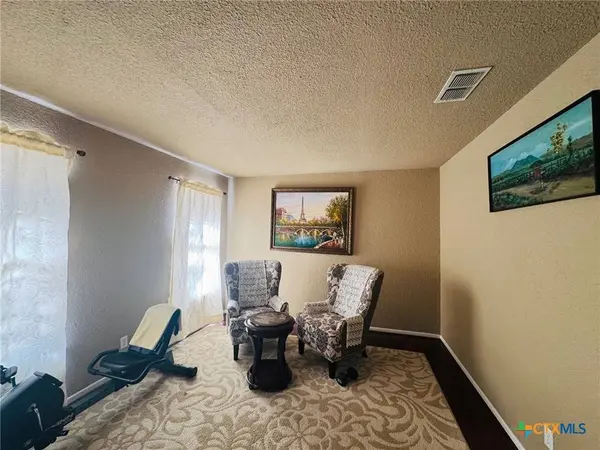 118 Sunny LN, Gatesville, TX 76528