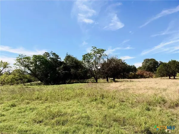 108 Golf Course RD, Gatesville, TX 76528