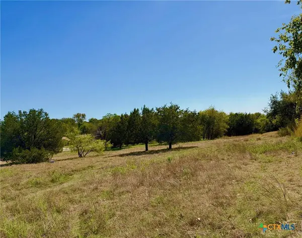 108 Golf Course RD, Gatesville, TX 76528