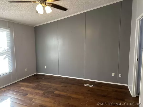 14101 E 191st ST S, Bixby, OK 74008