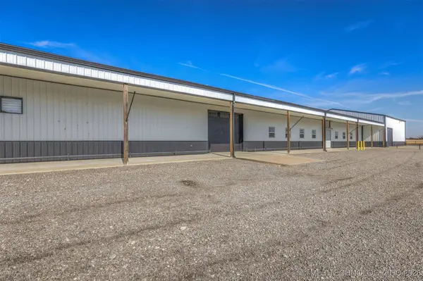 26091 State Hwy 51, Wagoner, OK 74467