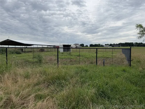 E 111th ST S, Coweta, OK 74429