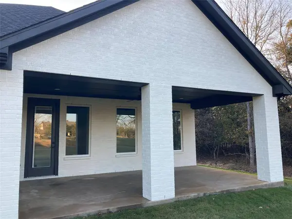 27062 Stonewood Drive, Whitney, TX 76692