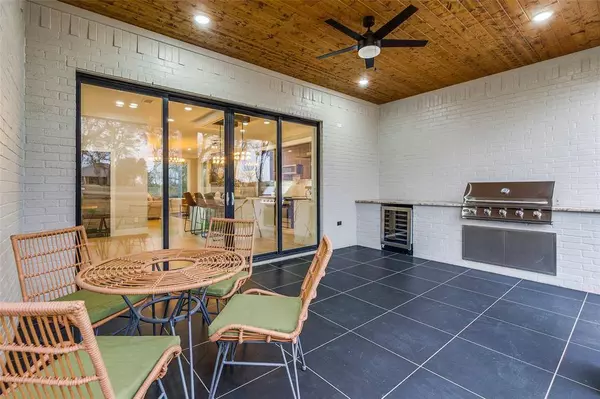 27073 Stonewood Drive, Whitney, TX 76692