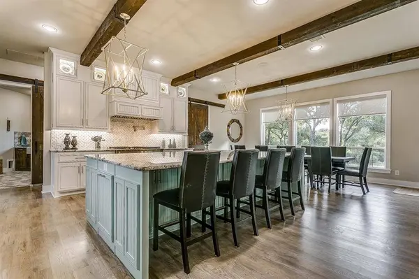 19069 Lakeview Court, Whitney, TX 76692