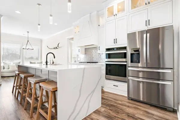 19043 White Bluff Drive, Whitney, TX 76692