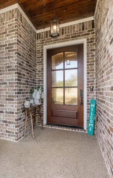 19043 White Bluff Drive, Whitney, TX 76692