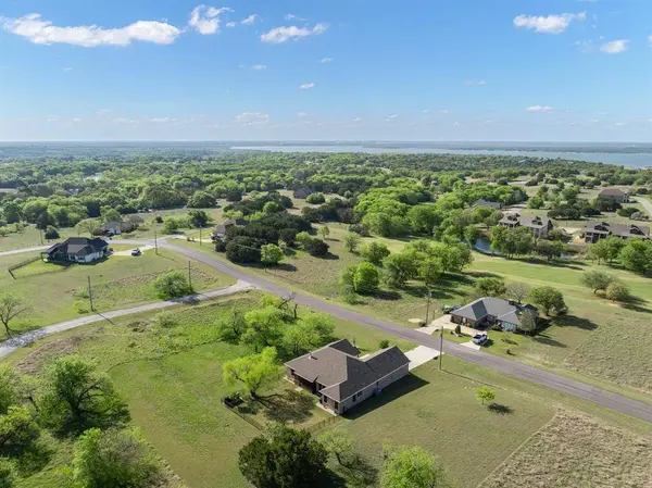 19126 White Bluff Drive, Whitney, TX 76692