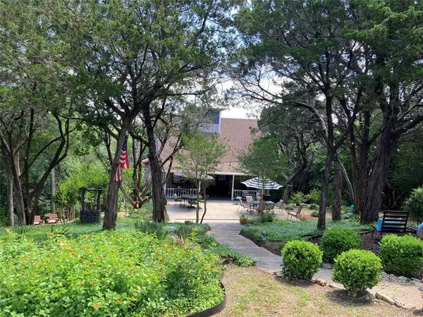 172 Giant Cedar Trail, Whitney, TX 76692