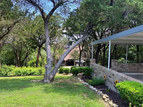172 Giant Cedar Trail, Whitney, TX 76692