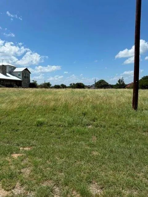 10065 Lakeview Court, Whitney, TX 76692