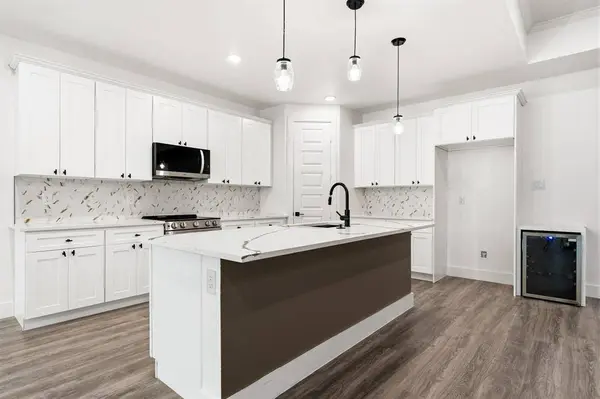 24113 Stonewood Drive, Whitney, TX 76692