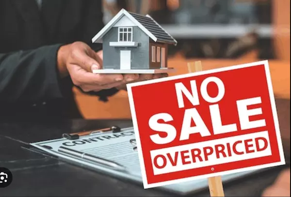 How to Tell If a Home Is Overpriced in Saskatoon,Finley Macfarlane