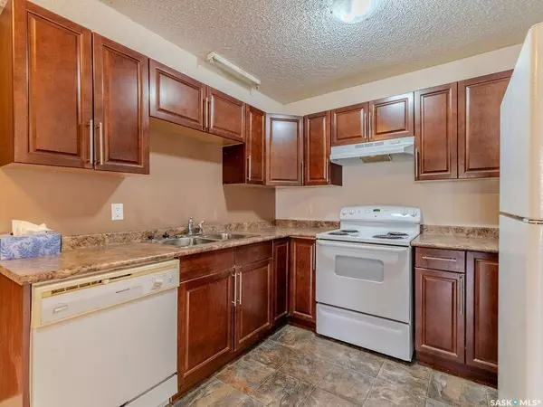 512 4th AVENUE N #301, Saskatoon, SK S7K 2M7