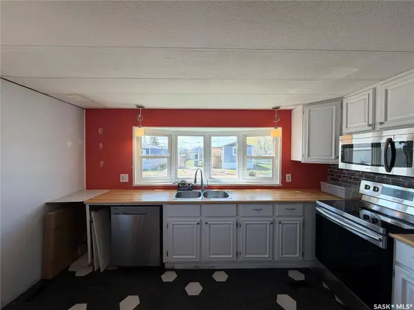 241 Cypress WAY, Blucher Rm No. 343, SK S7B 0A4