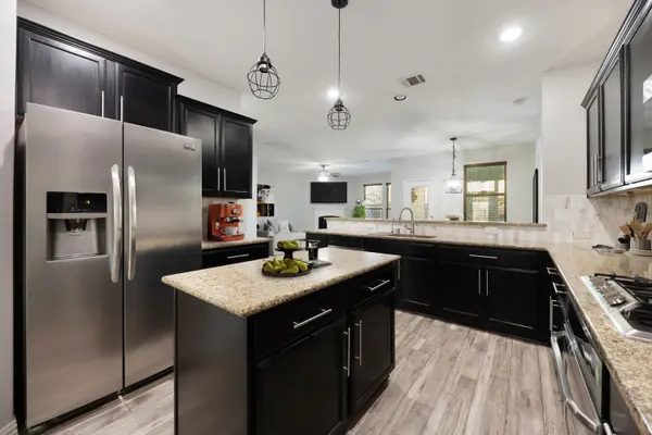 213 Mount Olive Ave, Mckinney, TX 75072-8499