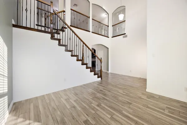 213 Mount Olive Ave, Mckinney, TX 75072-8499