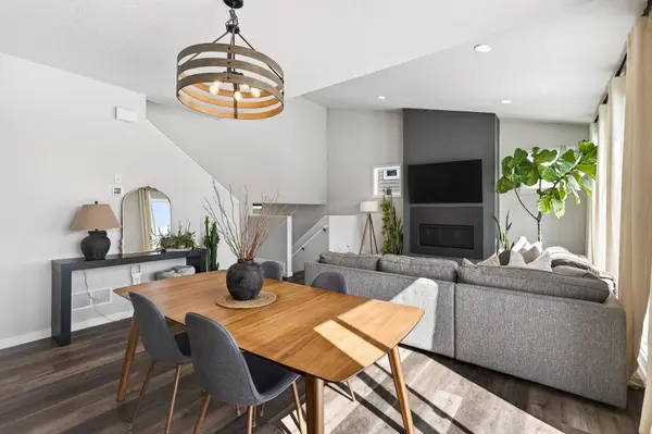 5405 Gestach LN, Victoria, MN 55318