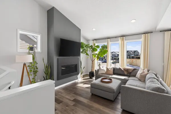 5405 Gestach LN, Victoria, MN 55318