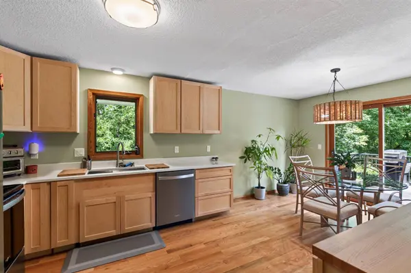 5595 Wedgewood DR, Excelsior, MN 55331