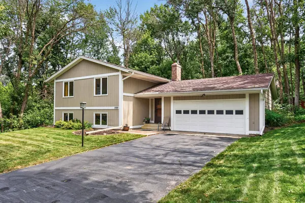 5595 Wedgewood DR