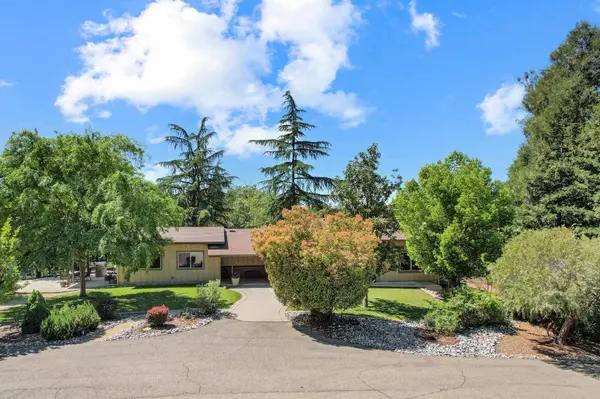 6490 Pleasant Valley RD, El Dorado, CA 95623