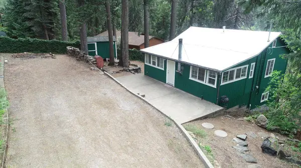 6830 Frontier RD, Pollock Pines, CA 95726