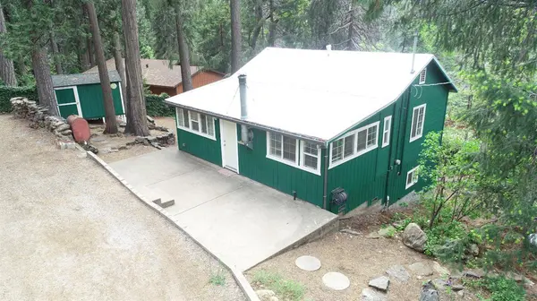 6830 Frontier RD, Pollock Pines, CA 95726