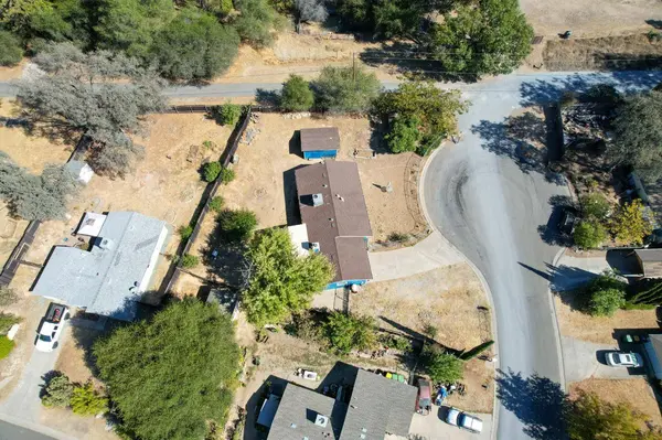 551 Ascella DR, Diamond Springs, CA 95619