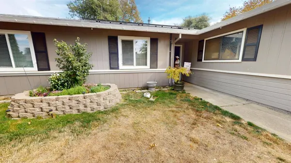 4589 Volo Mine DR, Diamond Springs, CA 95619