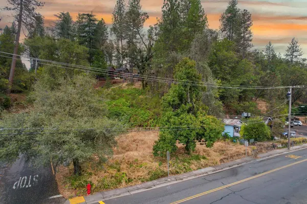 678 Main ST, Placerville, CA 95667