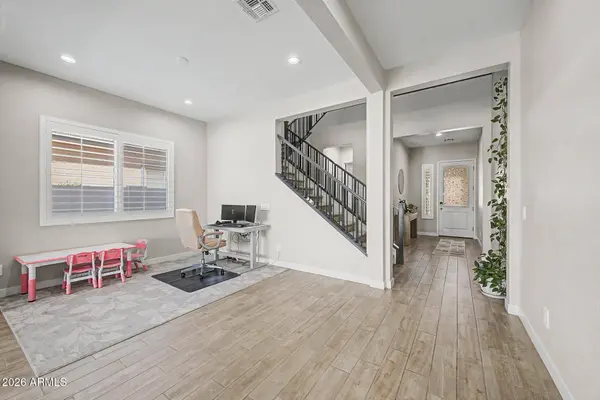 4260 S AMETHYST Drive, Chandler, AZ 85249