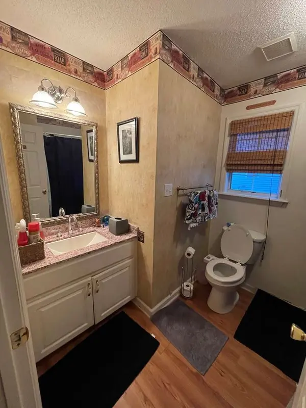 4202 Wilshire, Valdosta, GA 31605