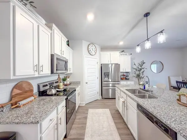 5179 Grand Oak Circle, Lake Park, GA 31636