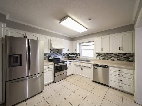 2112 Gornto, Valdosta, GA 31602