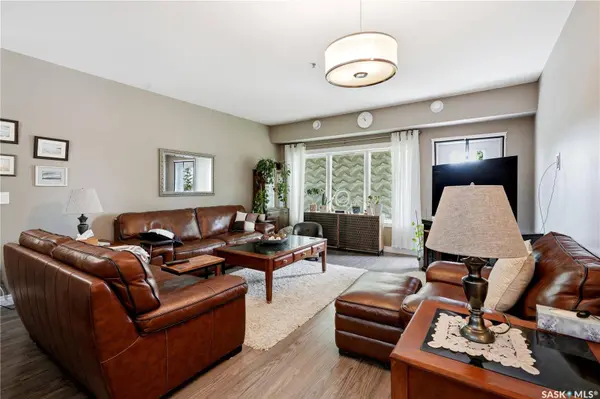 423 Nelson ROAD #311, Saskatoon, SK S7S 1P2