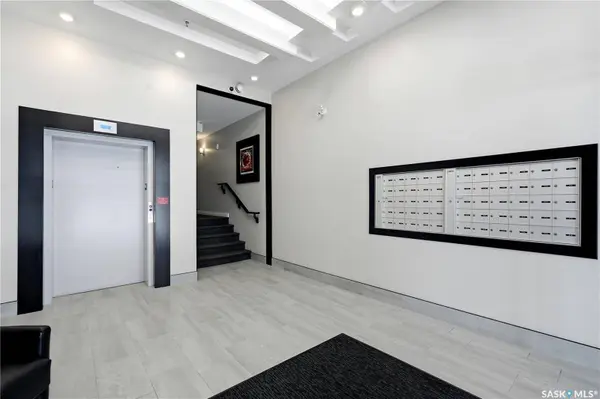 423 Nelson ROAD #301, Saskatoon, SK S7S 1P2