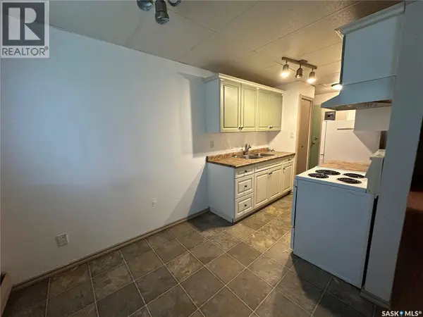 113 3rd STREET E, St. Walburg, SK S0M0E2
