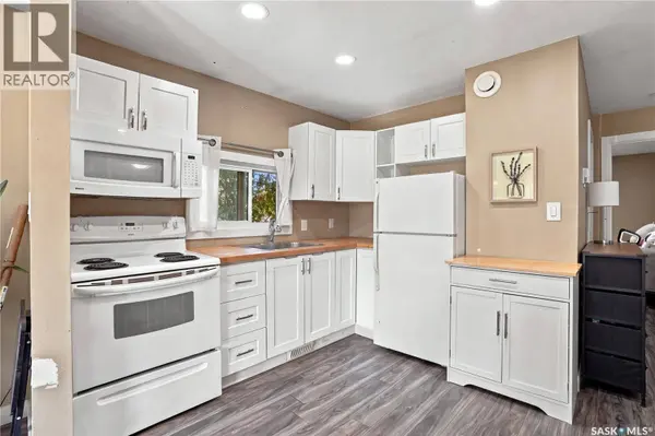 212 McDonald AVENUE E, Melfort, SK S0E1A0
